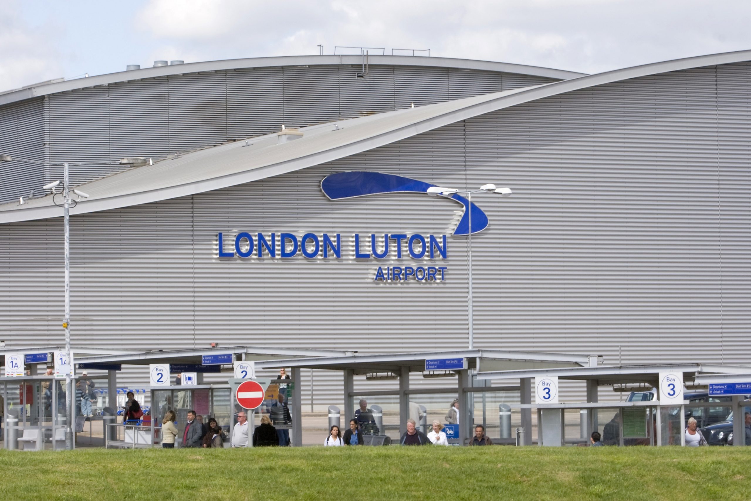 El Aeropuerto de Valencia estrena ruta al Aeropuerto de Londres-Luton