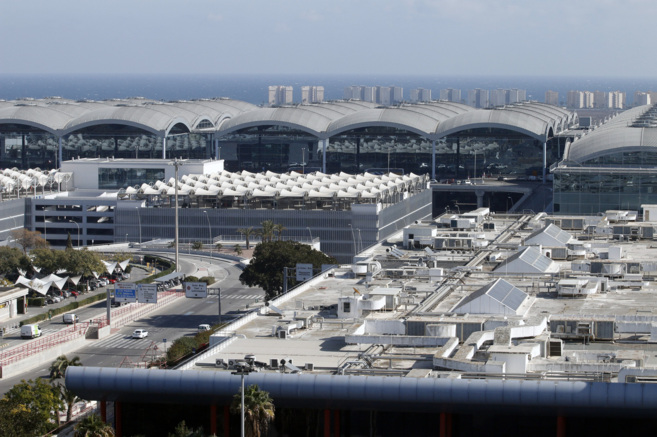 Las compañías aéreas ofertan cerca de 11,5 millones de asientos en el Aeropuerto de Alicante-Elche