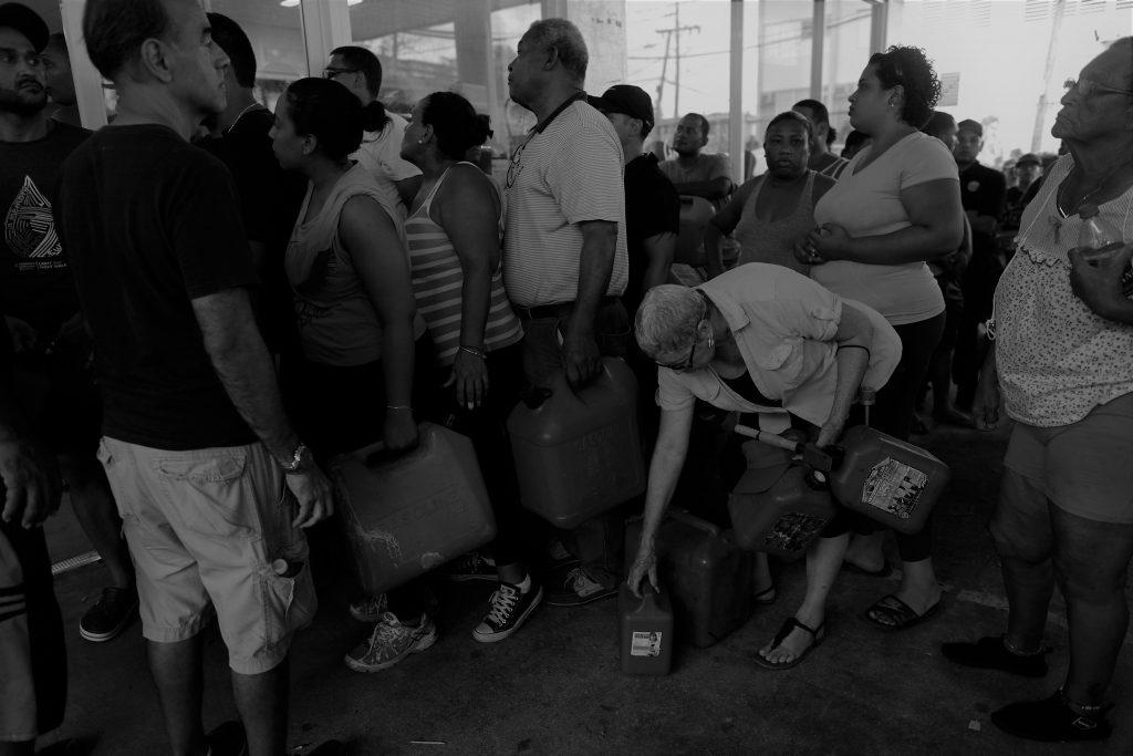 Trump praises disaster relief in Puerto Rico, discounting complaints