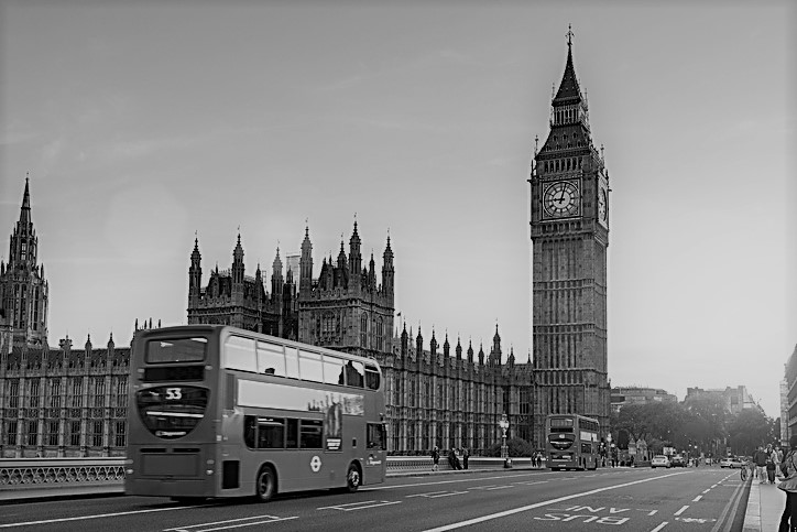 More foreigners than ever visit UK after Brexit hit to pound