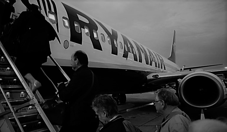 LA OCU lanza una campaña para los afectados por cancelaciones de Ryanair