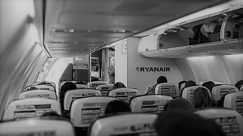 Ryanair gana 1.293 millones de euros, un 11% más, en el primer semestre