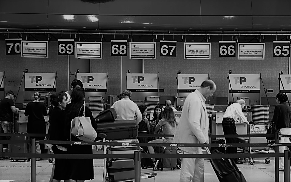El Gobierno luso ya recibió la propuesta para ampliar el aeropuerto de Lisboa