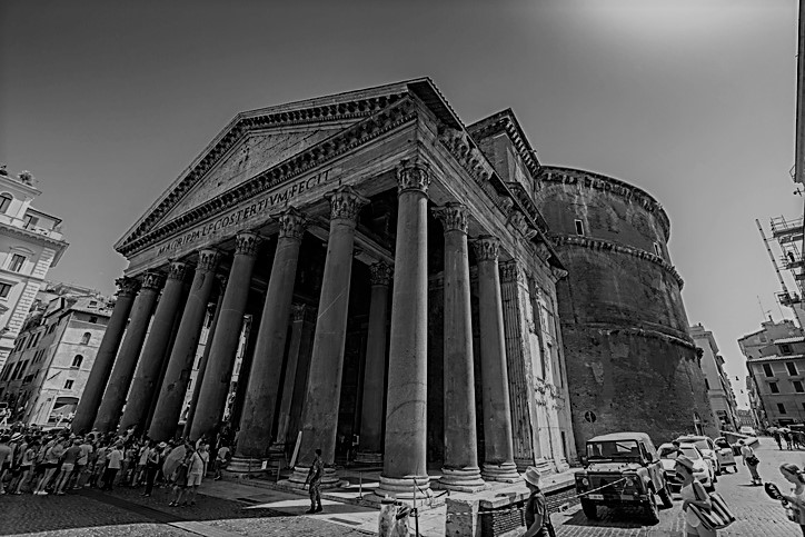 Ancient Roman Pantheon to start charging entry fee in 2018