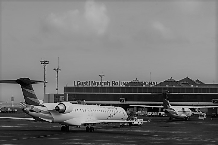Airlines limit Bali flights to guard against volcanic ash