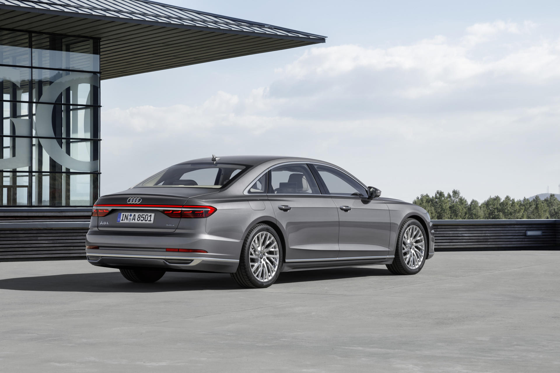 Audi A8, travel with the guarantee of the most advanced technology