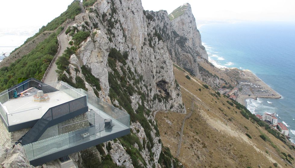Gibraltar ofrece un mirador de cristal a 340 metros de altura