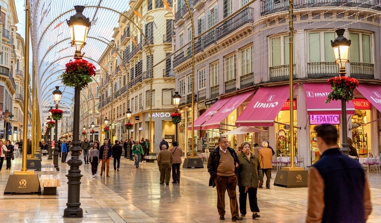 España ingresa 60.156 millones por turismo en 2017, un 10,1 % más que el pasado año
