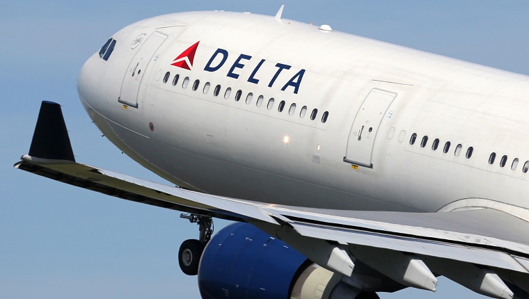 Delta posts loss for first quarter amid pandemic slowdown