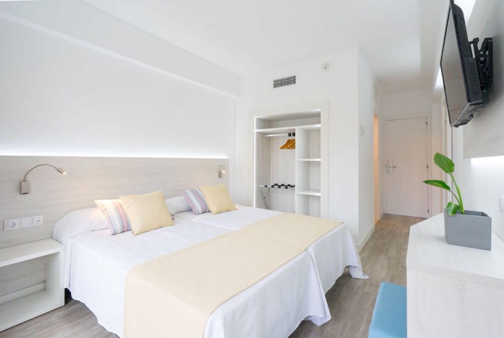 El Hotel Bellevue Vistanova finaliza su renovación