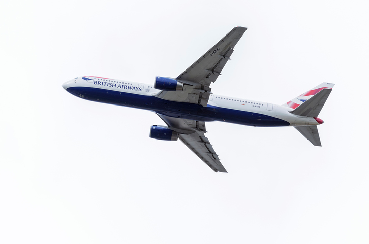 UK and EU aviation regulators should discuss Brexit plans, trade bodies say
