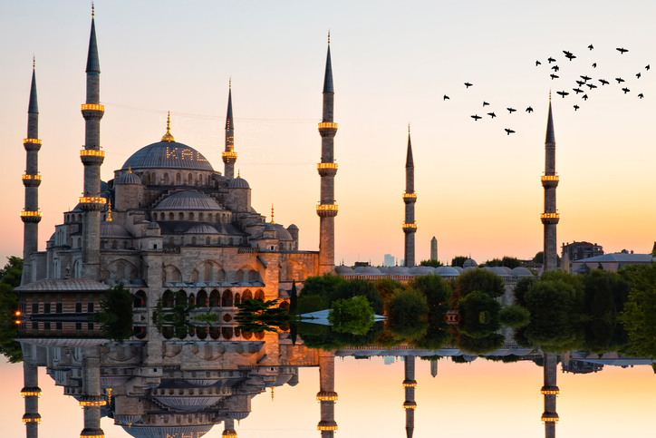 Sector turístico encara el verano con Turquía y África como destinos en alza