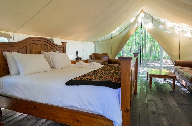 El “glamping”, cuando el lujo de ser turista está en una tienda de campaña