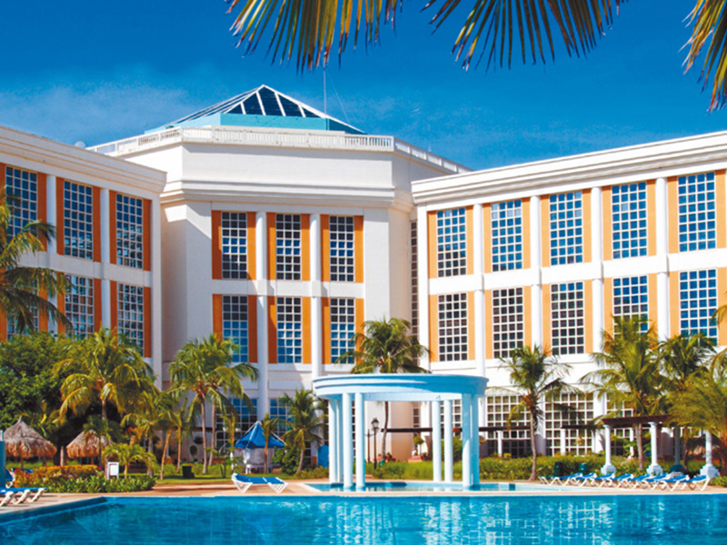 Hesperia baraja diferentes alternativas para sus hoteles si rompe con NH