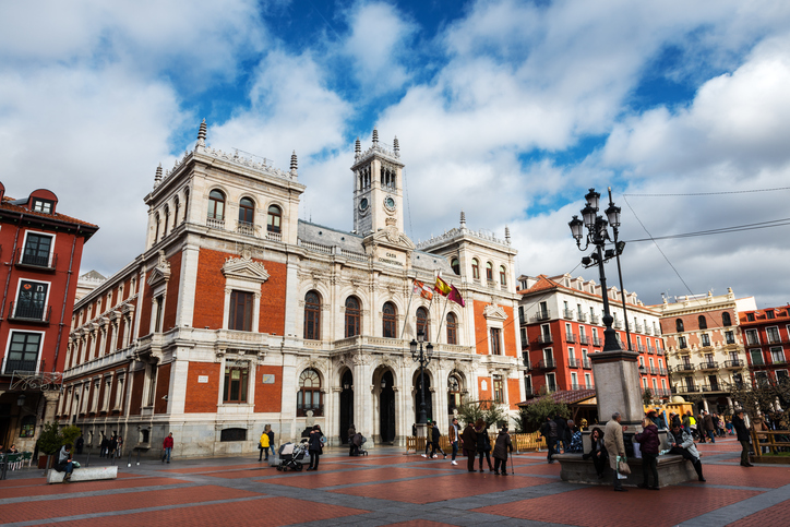 La OMT propone que ciudades controlen el turismo masivo con nueva regulación