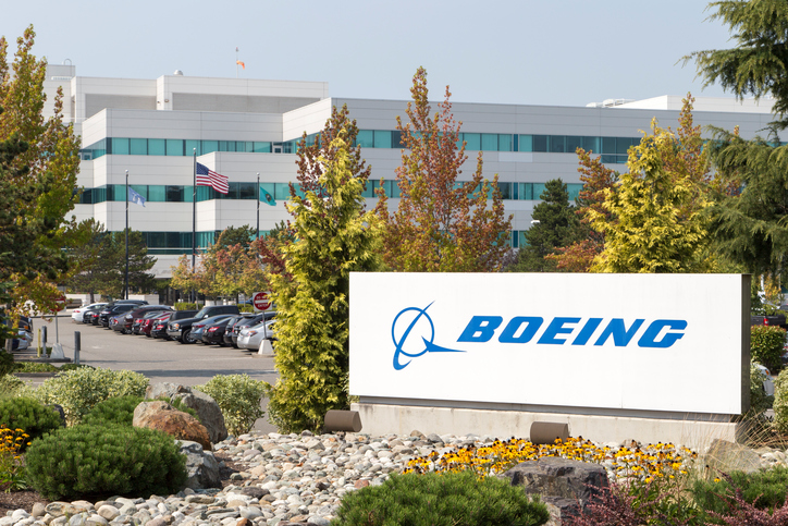 Israel, Boeing sign reciprocal spending deal