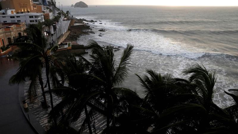 Mexicans recover after Willa’s ‘end of world’ onslaught