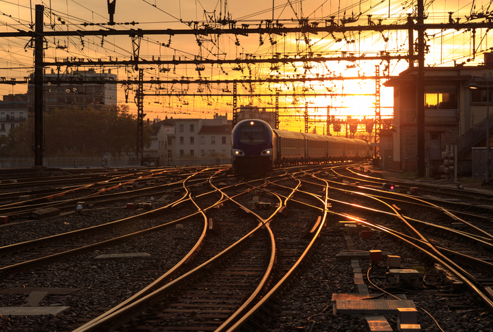 El ferrocarril cumple 170 años en España, a la vanguardia en alta velocidad