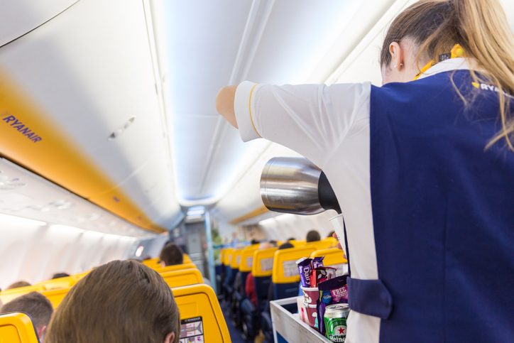 Ryanair reaches deal with German cabin crew union