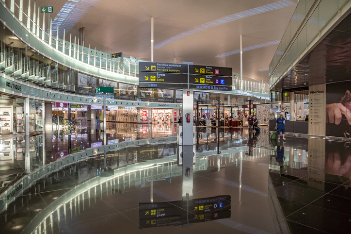 Implantan ficha de progresión vuelo electrónica en Torre Control de El Prat