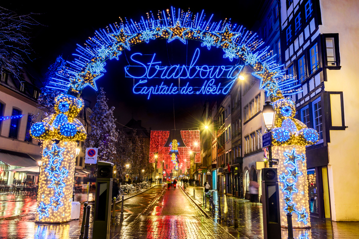 French police hunt Strasbourg Christmas market attacker