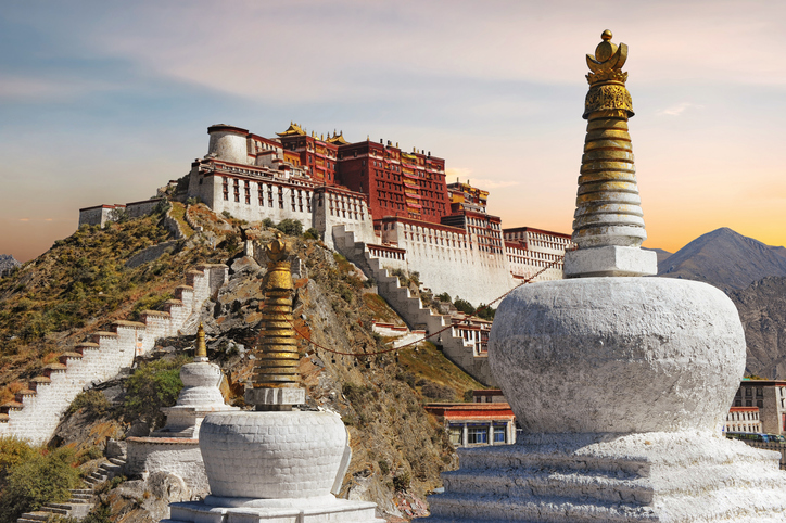 Tíbet facilitará trámites a extranjeros para aumentar sus visitas en un 50 %