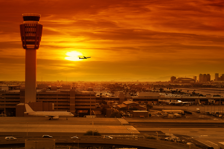 Air travel fears mount as U.S. government shutdown drags on