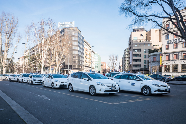 Madrid taxis block major road in biggest anti-Uber protest yet