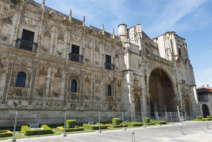 Paradores invierte 21 millones en mejoras en alojamientos de Castilla y León