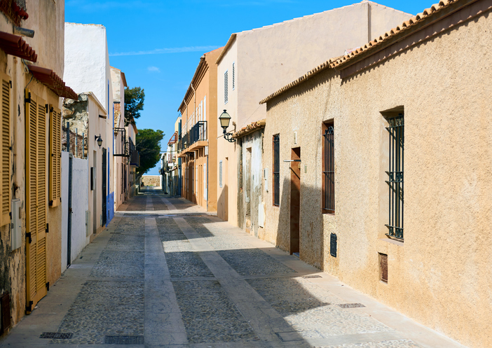 Gobierno y Castilla y León abogan por turismo rural para activar España vacía