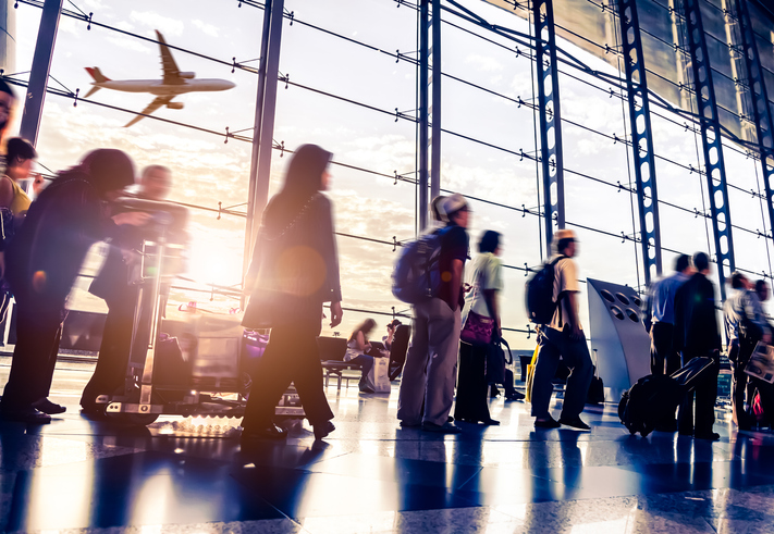 Las ‘low cost’ transportaron un 5,5 % más de pasajeros a España hasta marzo