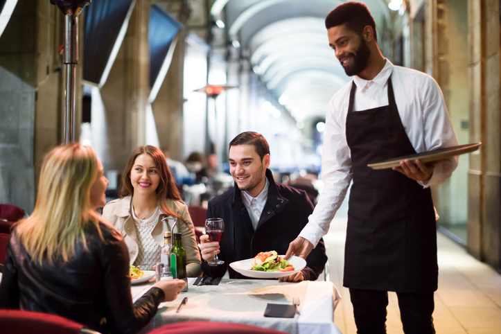 Aplazamiento del Brexit devuelve la confianza al turismo, según hosteleros