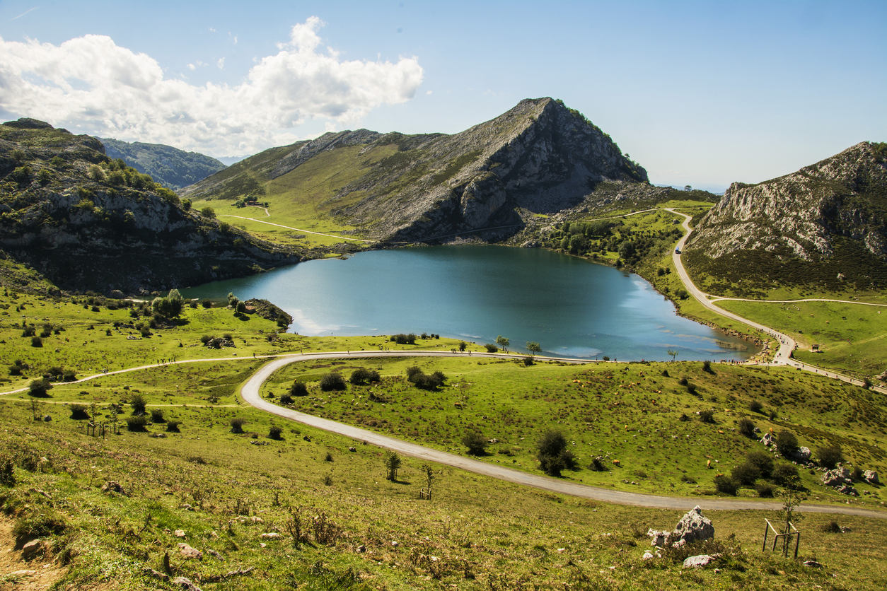 Lake &ldquo;Enol&rdquo; in Covadonga National Park