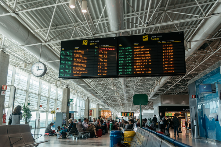 Aena registró más de 52,8 millones de pasajeros hasta marzo, un 5,9 % más