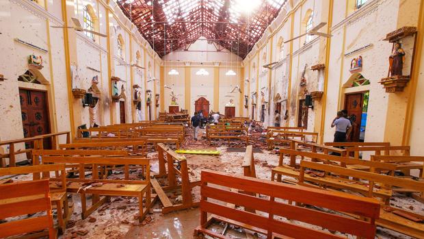 Sri Lanka detains Syrian in investigation of blasts; toll rises to 321