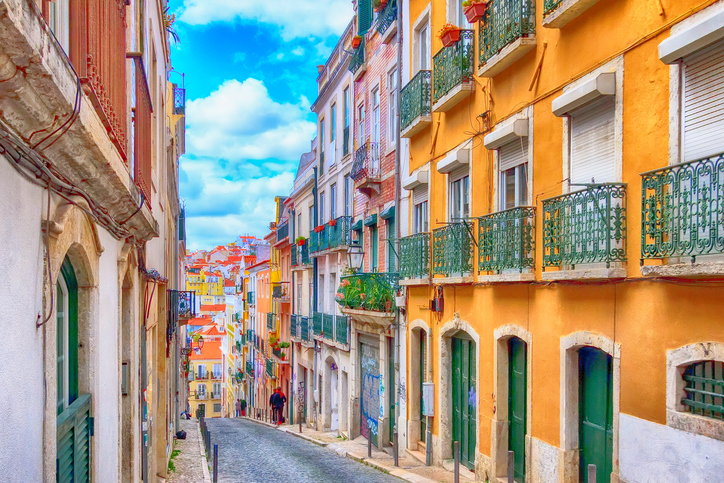 Las viviendas turísticas de Andalucía alojaron 4,4 millones viajeros en 2018