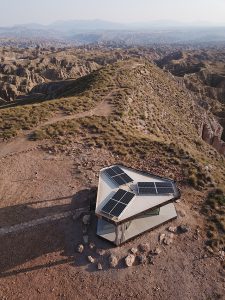 imagen-drone-desierto-y-casa-gorage