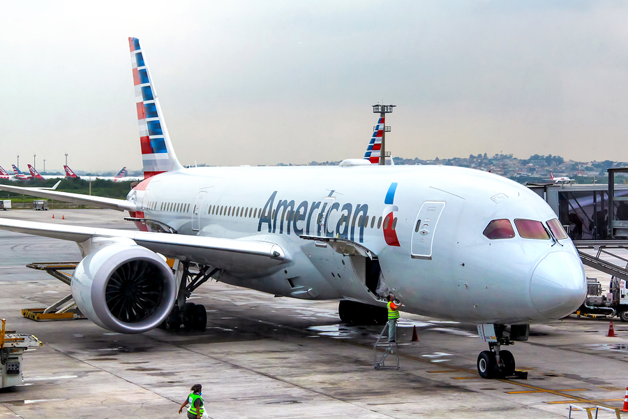 American Airlines and Qantas win tentative U.S. approval for joint venture