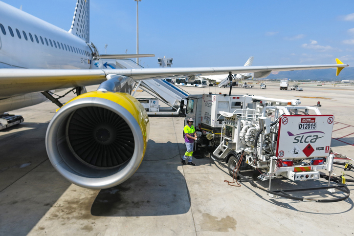Jet fuel costs could rise from new rules to improve air quality