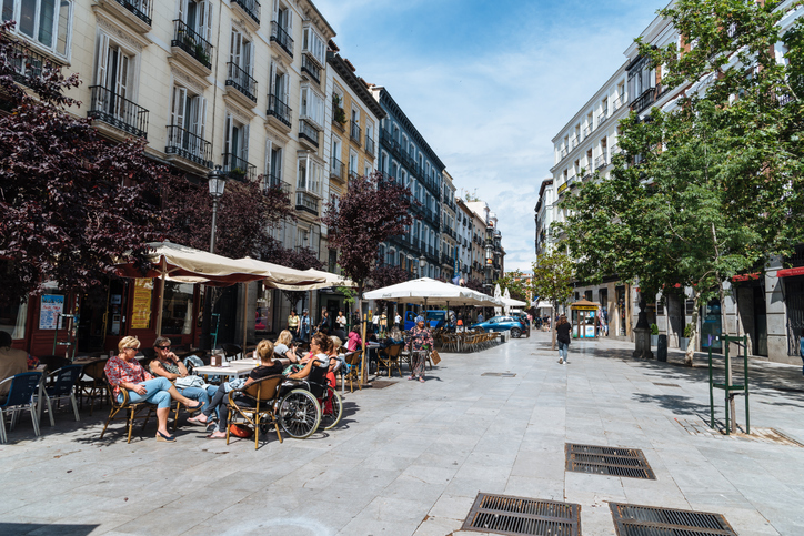 Las viviendas turísticas temen restricciones que perjudiquen al comercio
