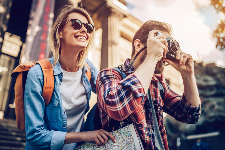 La buena marcha del turismo urbano contrasta con la caída en el vacacional