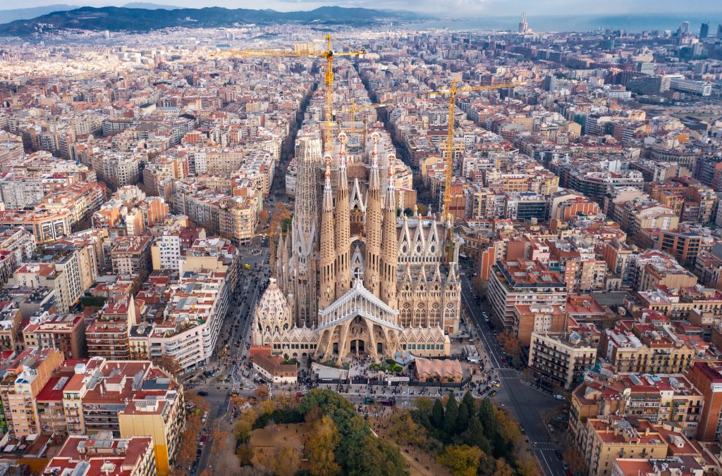 Hoteleros destacan recuperación de Barcelona con ocupación 79 % este verano