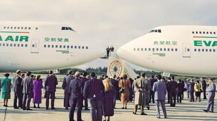 Eva Air cancels hundreds more flights as cabin crew strike drags on