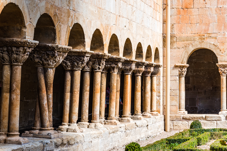 claustro-de-la-abadia-de-santo-domingo-de-silos