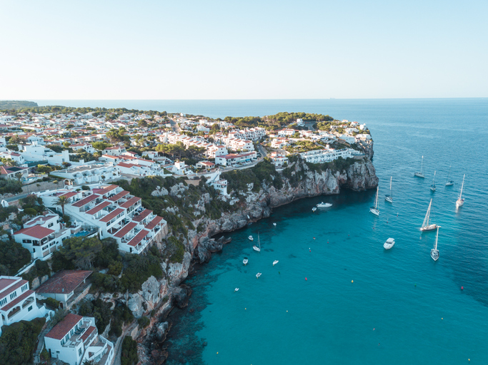 Air China launches direct flight between Beijing and French Riviera