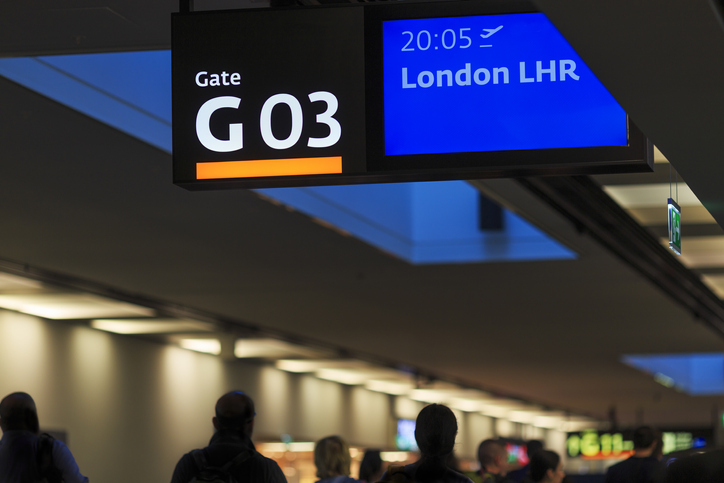 Ryanair podría eliminar rutas británicas si hay un “brexit” sin acuerdo