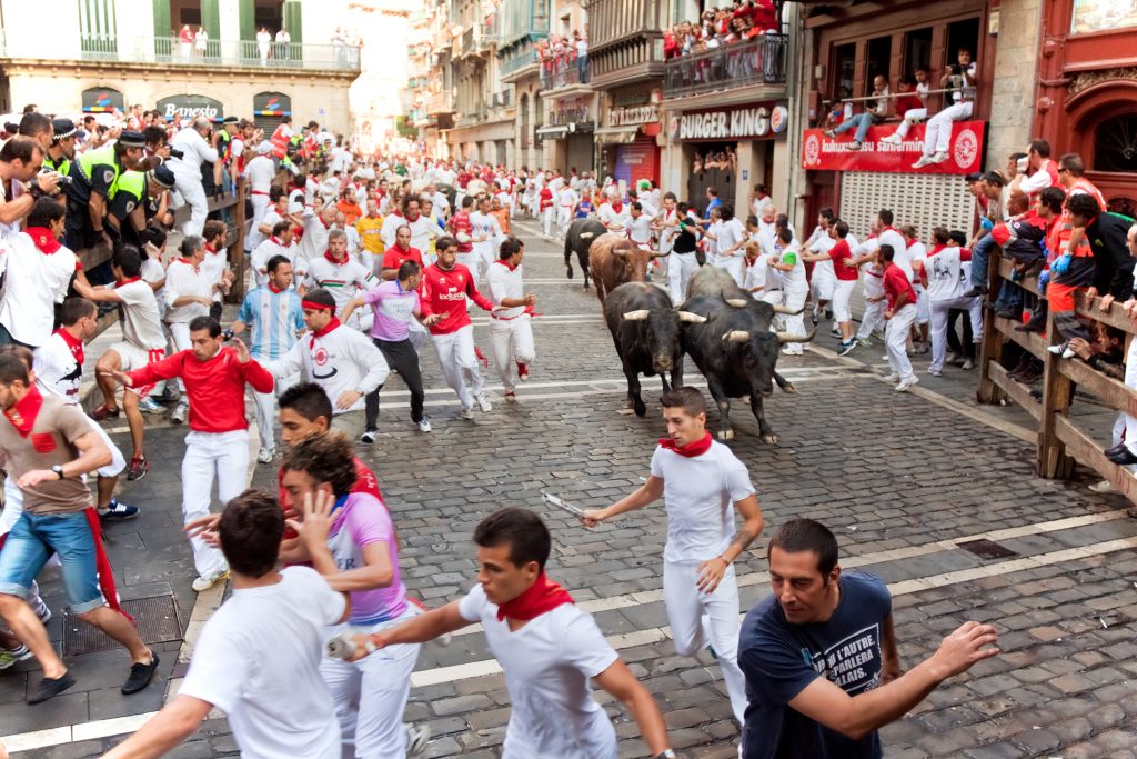 Sanfermines llegan a su fin con un peligroso encierro