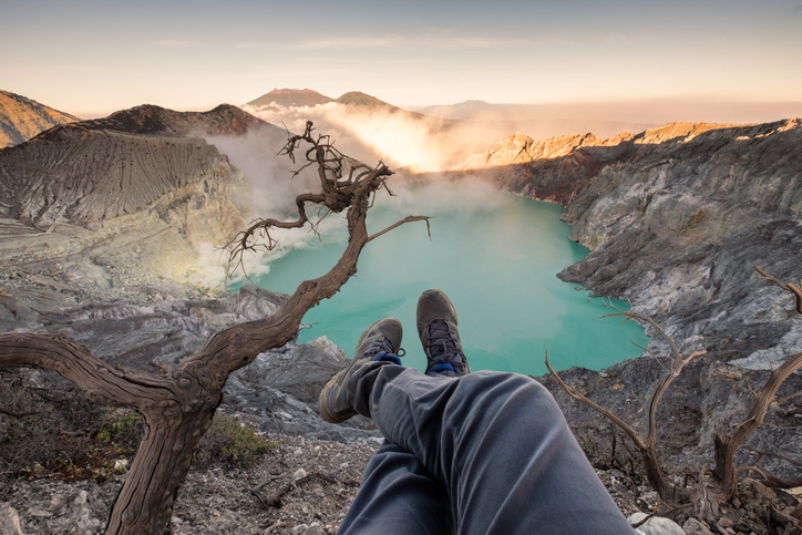 crater-kawah-ijen