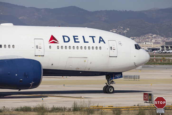 U.S. to give tentative approval for expanded Delta, Air France, Virgin JV