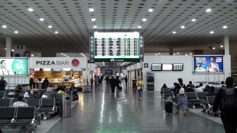 Aeropuerto de Ciudad de México suspende operaciones de despegue por lluvias